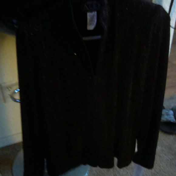 OUT ON DA TOWN JACKET - Picture 2 of 2